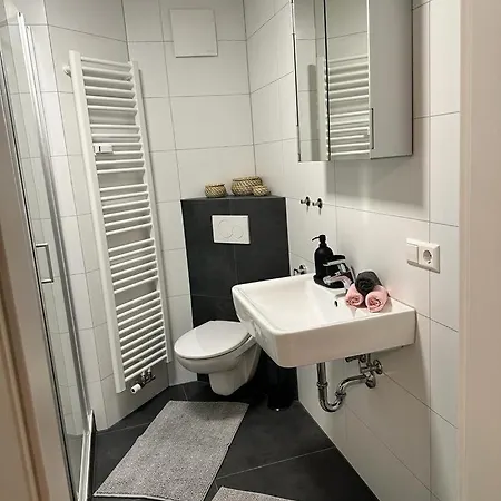 Amaroom 4 Apartment *